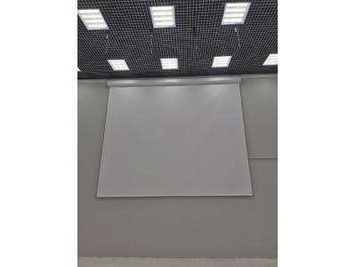 Установка экрана Кубстер с электроприводом, шириной 5 метров