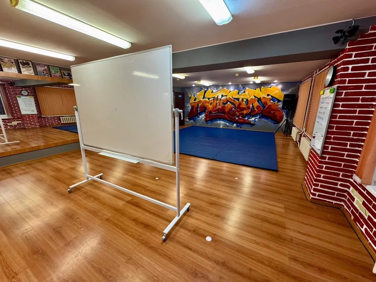 Доска поворотная магнитно-маркерная 120х180 см КУБСТЕР